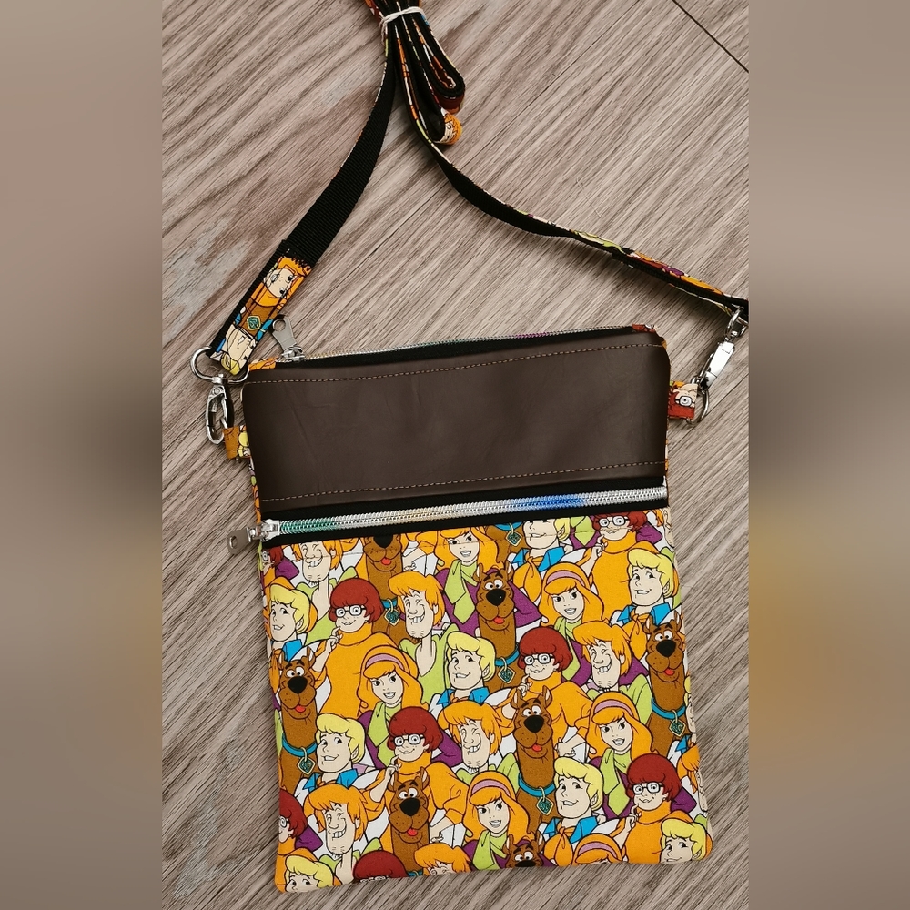 Scooby doo crossbody purse.